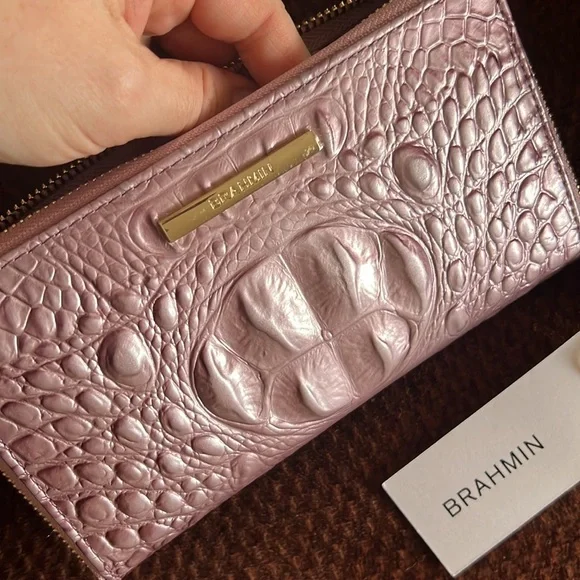 Brahmin Suri Mellow Rose Melbourne wallet - Picture 3 of 8